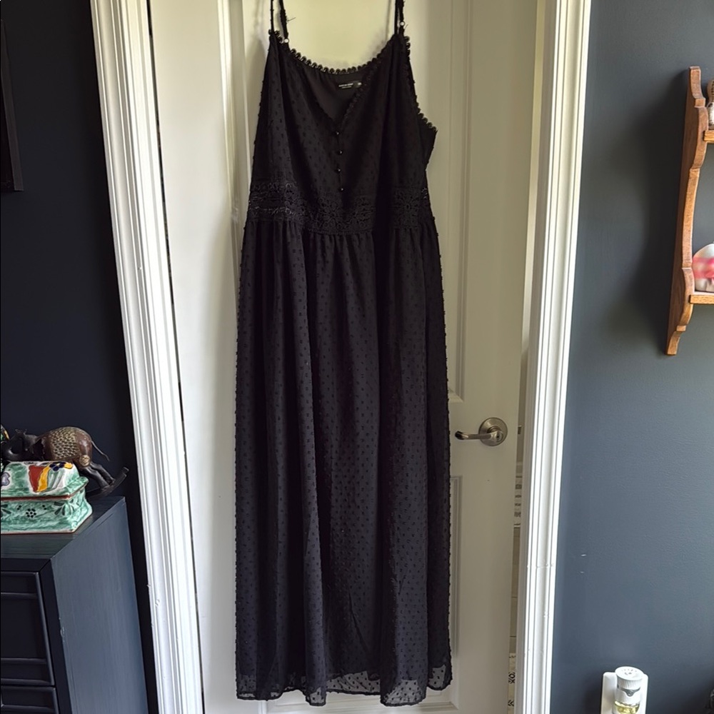 SHEIN Black Spaghetti Strap Maxi Sundress